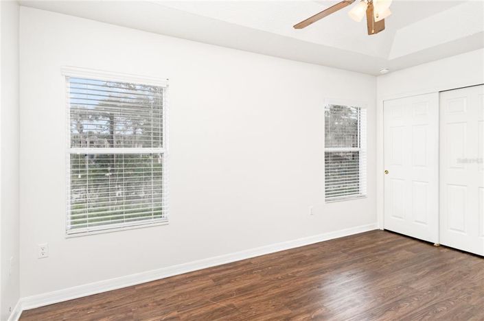 Image No.8-3 Bed Townhouse for sale