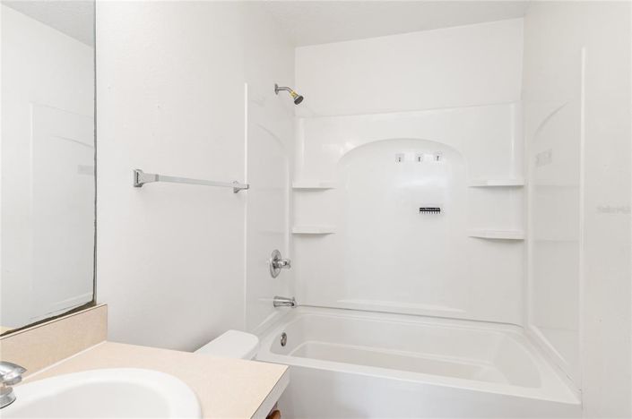 Image No.9-3 Bed Townhouse for sale