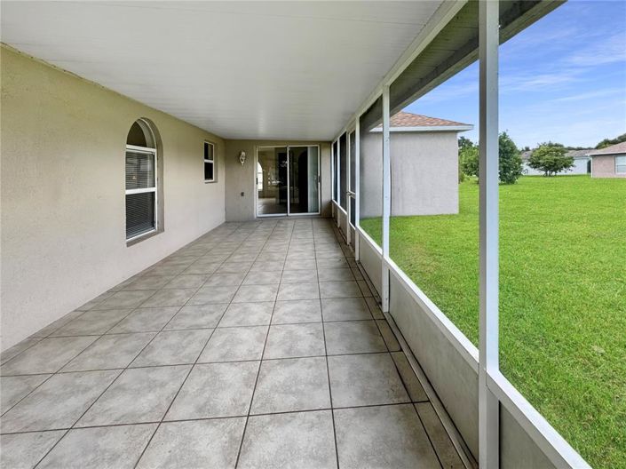 Image No.18-3 Bed House for sale