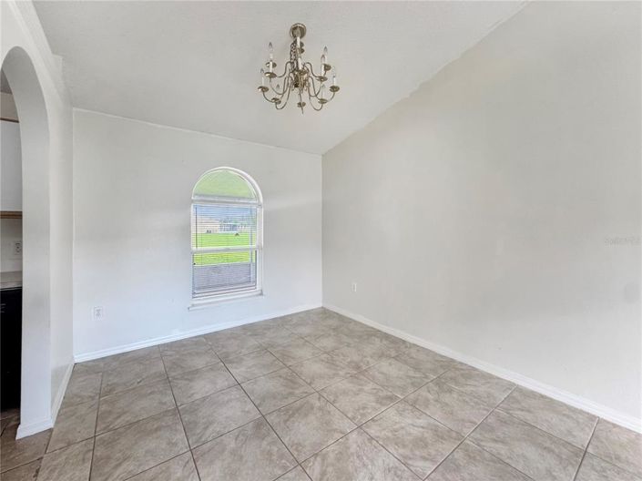 Image No.5-3 Bed House for sale