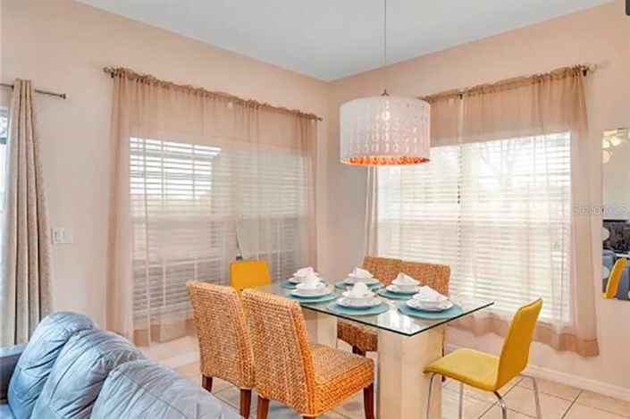 Image No.4-5 Bed Townhouse for sale