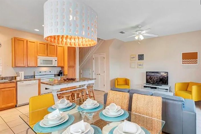 Image No.5-5 Bed Townhouse for sale