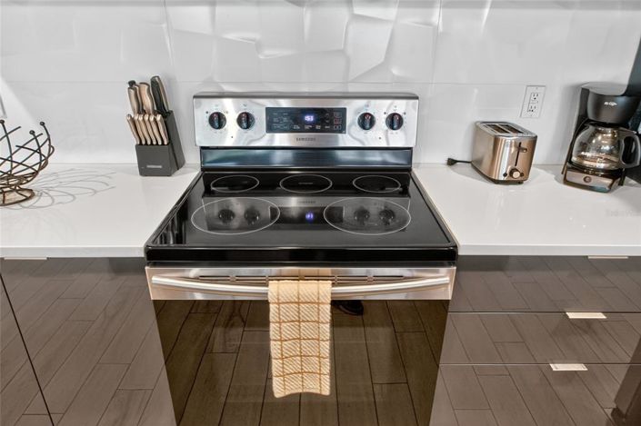 Image No.23-4 Bed Townhouse for sale