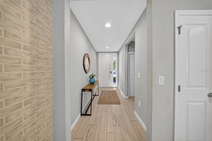 Image No.4-4 Bed Townhouse for sale