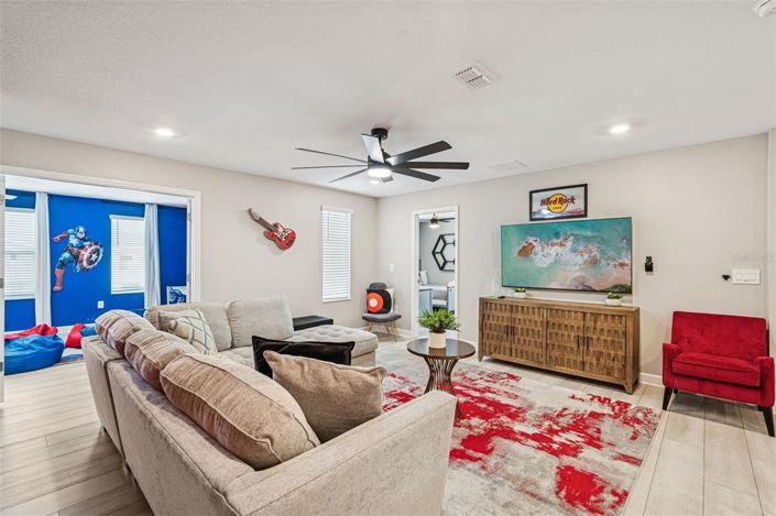 Image No.23-9 Bed House for sale