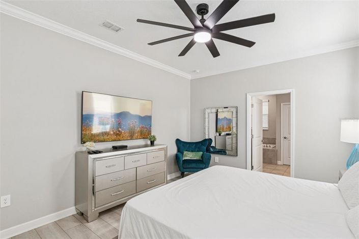 Image No.41-9 Bed House for sale