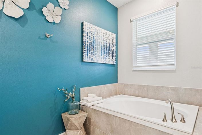 Image No.44-9 Bed House for sale