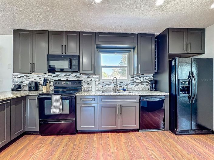 Image No.9-Maison de 3 chambres à vendre à Saint John