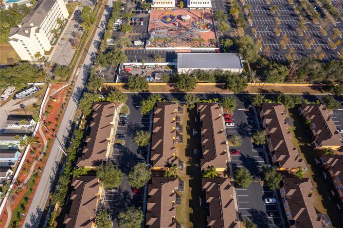 Image No.53-4 Bed Townhouse for sale