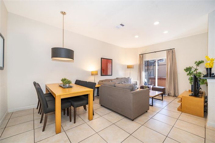 Image No.6-4 Bed Townhouse for sale