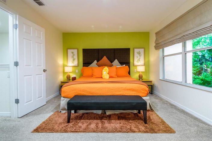 Image No.29-3 Bed Townhouse for sale