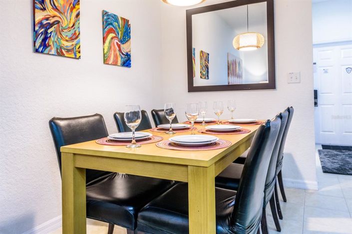 Image No.8-3 Bed Townhouse for sale