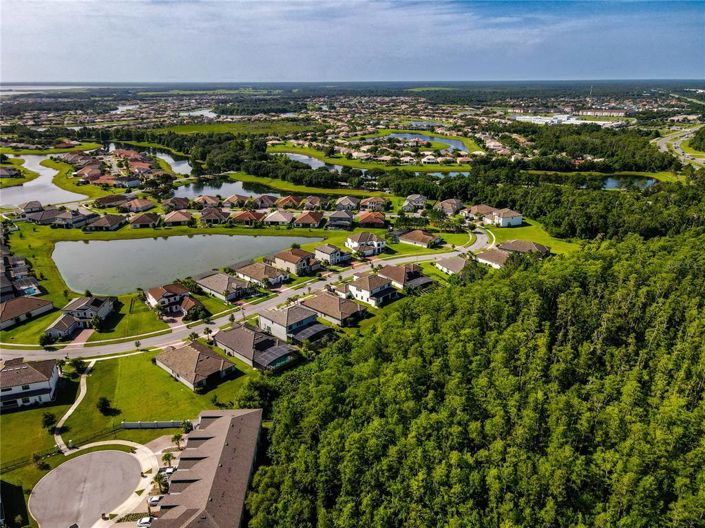 Image No.32-Maison de ville de 4 chambres à vendre à Saint John