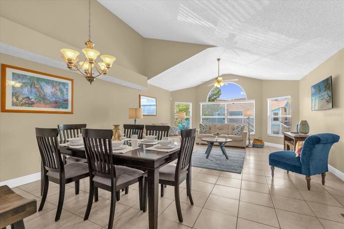 Image No.8-Appartement de 3 chambres à vendre à Saint John