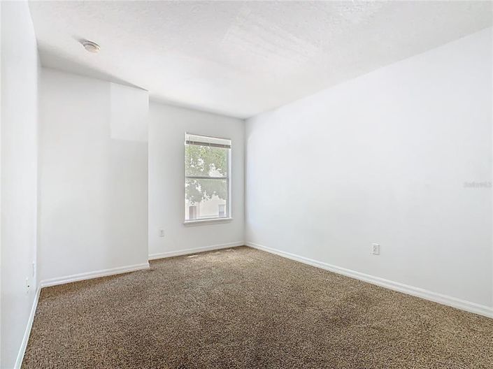 Image No.29-4 Bed Townhouse for sale