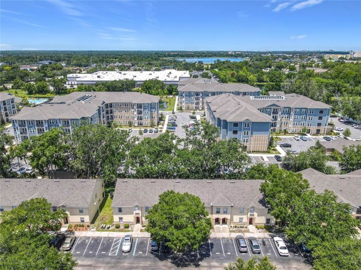 Image No.51-4 Bed Townhouse for sale