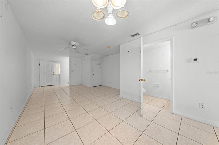 Image No.10-3 Bed Townhouse for sale