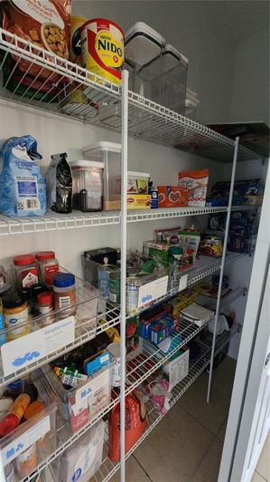 Image No.27-3 Bed House for sale