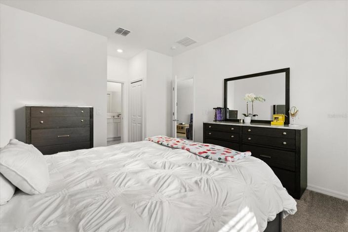 Image No.6-3 Bed House for sale