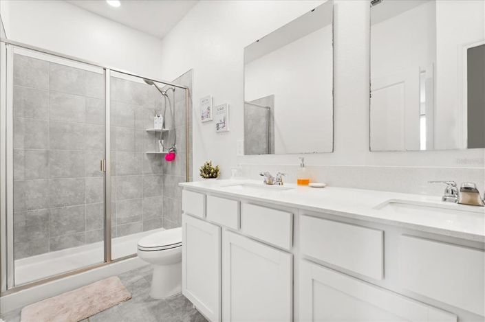 Image No.8-3 Bed House for sale