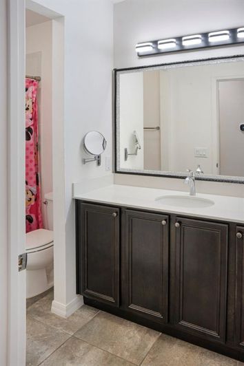 Image No.18-4 Bed House for sale