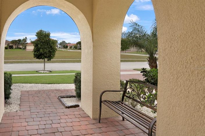 Image No.5-4 Bed House for sale