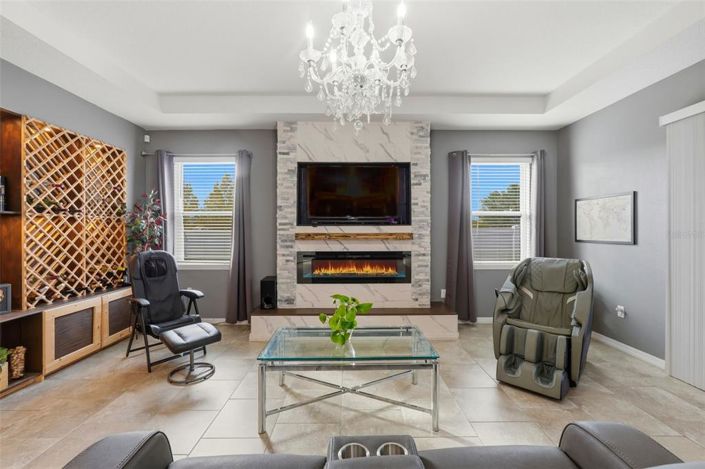 Image No.18-4 Bed House for sale