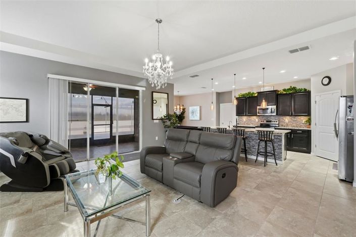 Image No.21-4 Bed House for sale