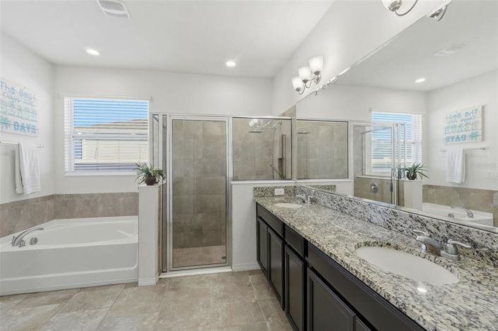 Image No.36-4 Bed House for sale