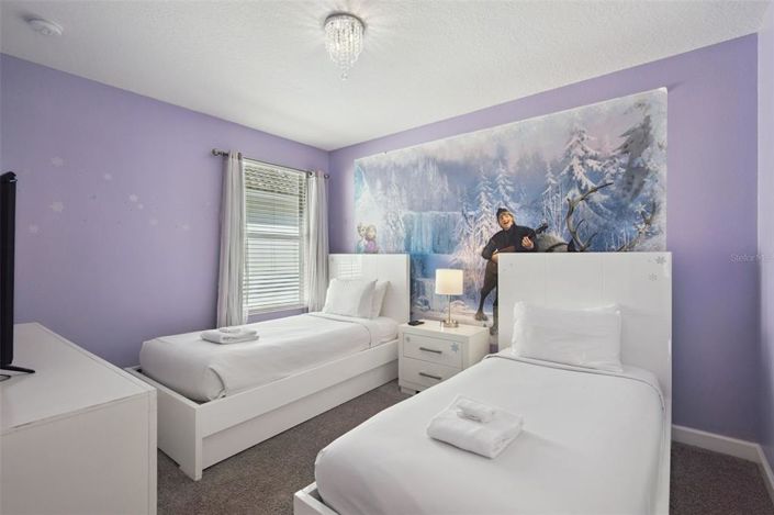 Image No.20-6 Bed House for sale