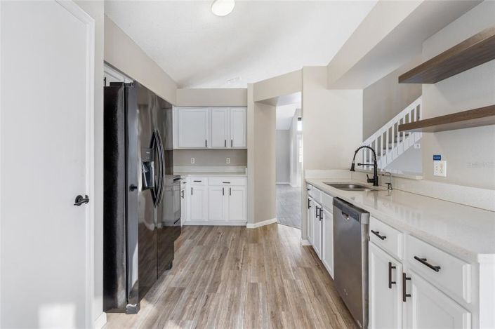 Image No.12-4 Bed House for sale