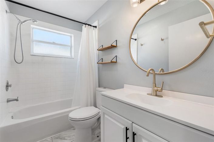 Image No.27-4 Bed House for sale