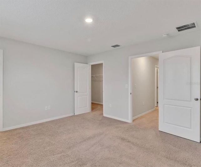 Image No.15-3 Bed Townhouse for sale