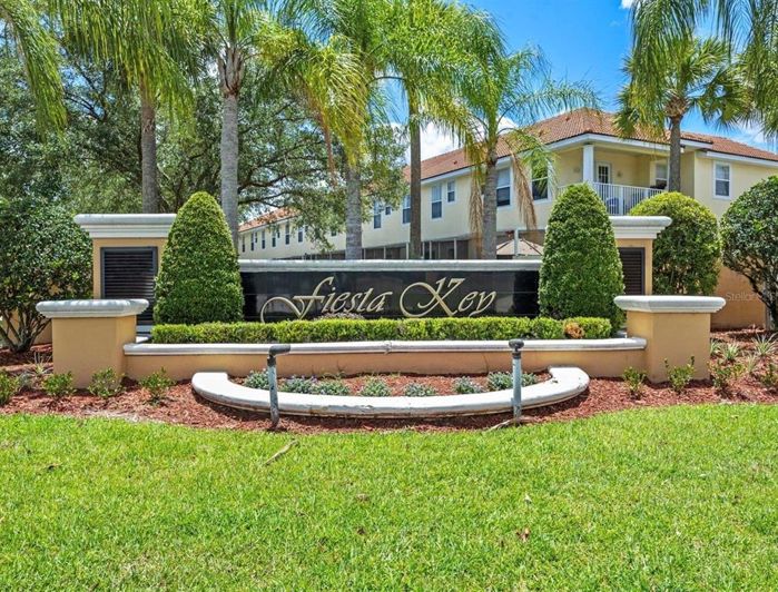 Image No.18-3 Bed Townhouse for sale