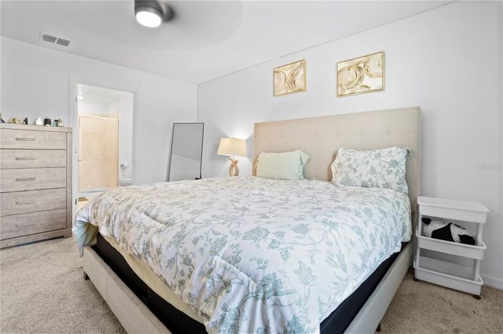 Image No.18-3 Bed House for sale