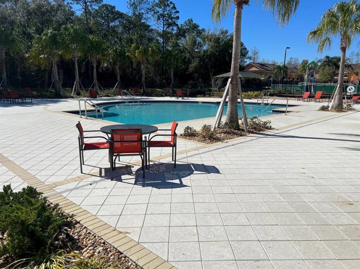 Image No.22-5 Bed Townhouse for sale