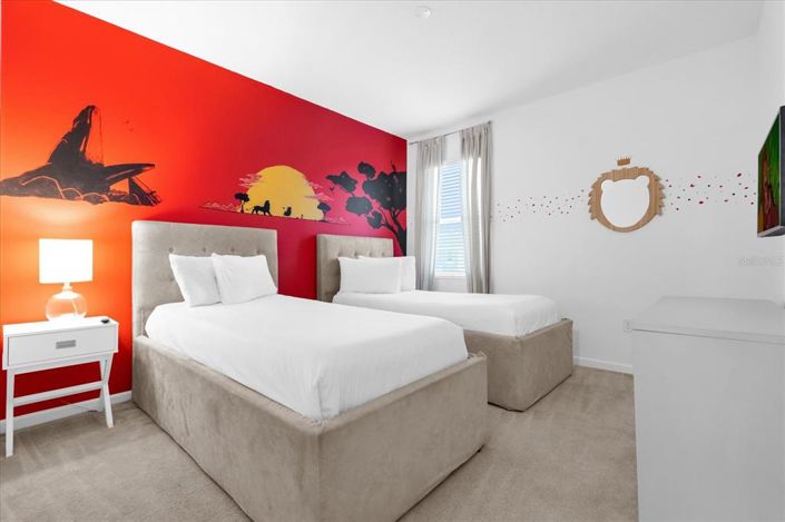 Image No.33-6 Bed House for sale