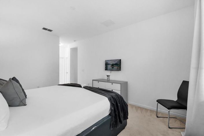 Image No.41-6 Bed House for sale