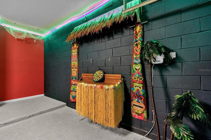 Image No.47-6 Bed House for sale