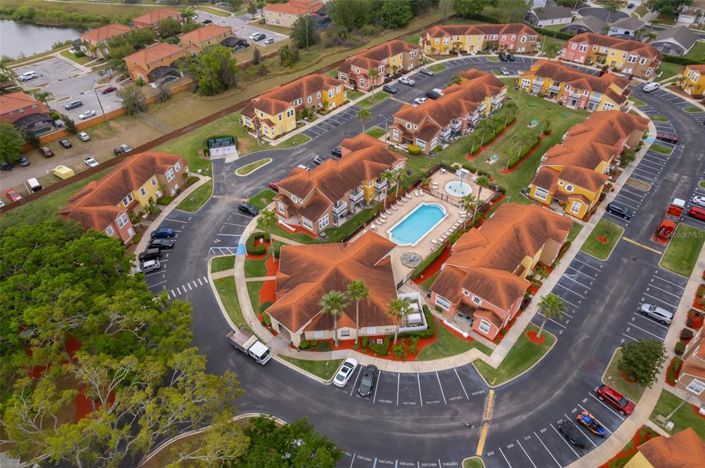 Image No.28-3 Bed Townhouse for sale