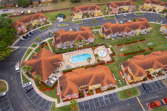 Image No.29-3 Bed Townhouse for sale