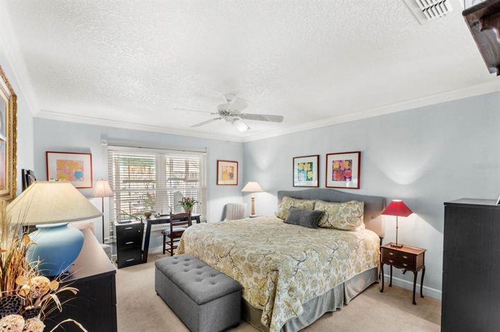 Image No.21-3 Bed House for sale