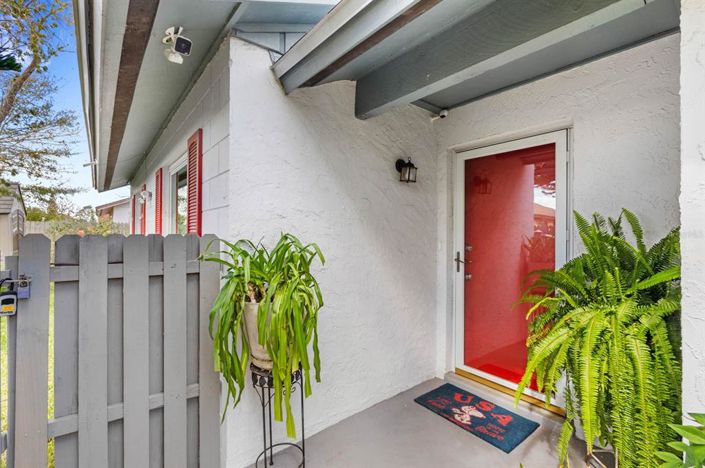 Image No.8-3 Bed House for sale