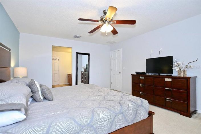 Image No.17-4 Bed House for sale