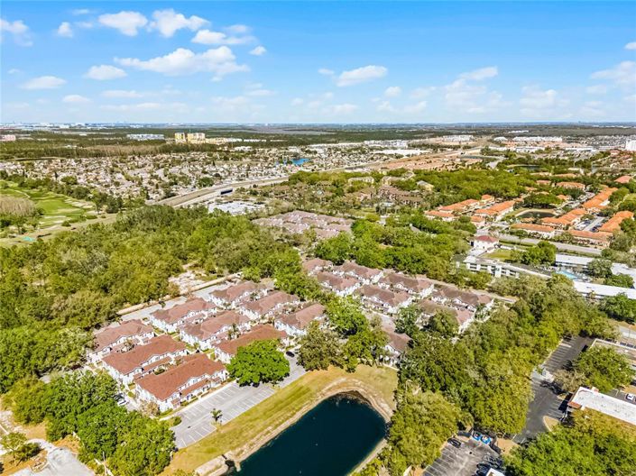 Image No.18-3 Bed Townhouse for sale