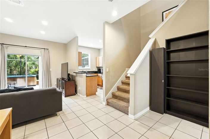 Image No.5-4 Bed Townhouse for sale