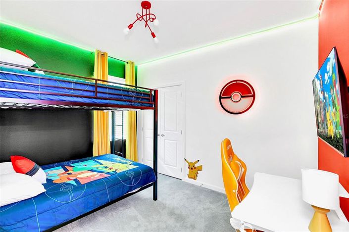 Image No.25-8 Bed House for sale