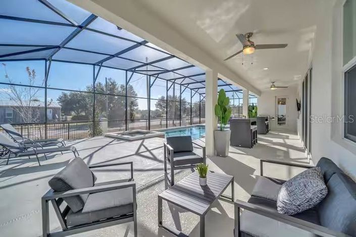 Image No.42-15 Bed House for sale