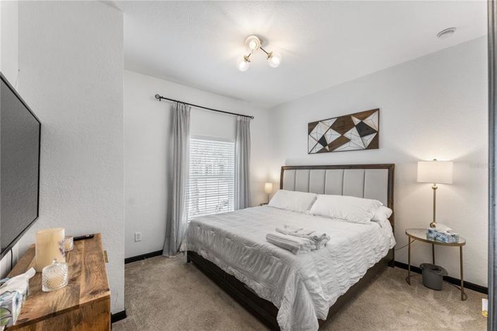 Image No.19-4 Bed Townhouse for sale