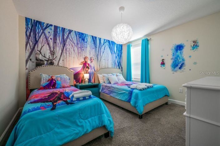 Image No.14-8 Bed House for sale